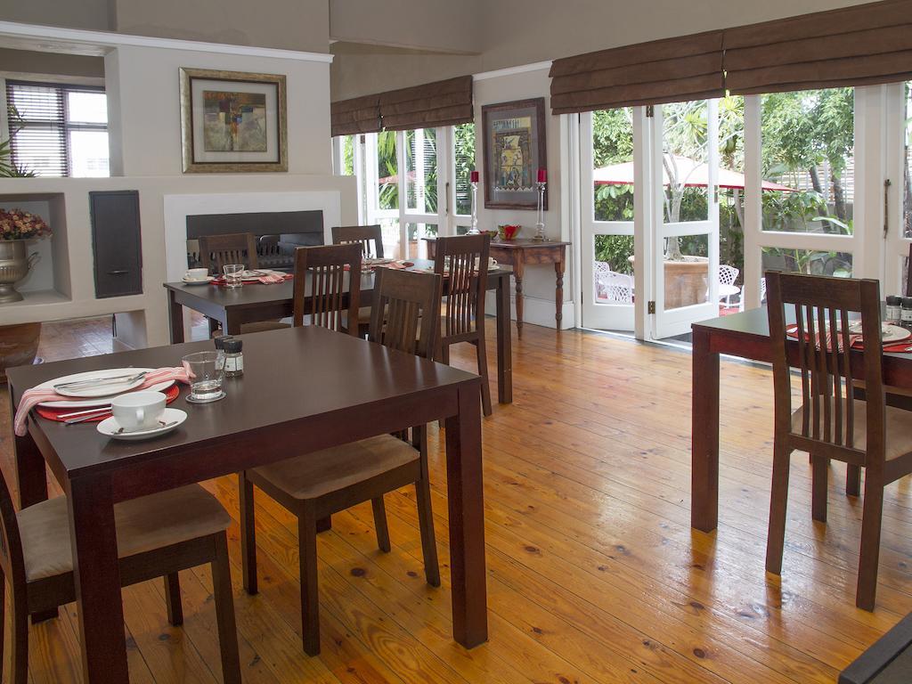 Conifer Beach House Port Elizabeth Zewnętrze zdjęcie
